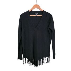 Aqua V-Neck Fringe Hem Sweater Black Size S